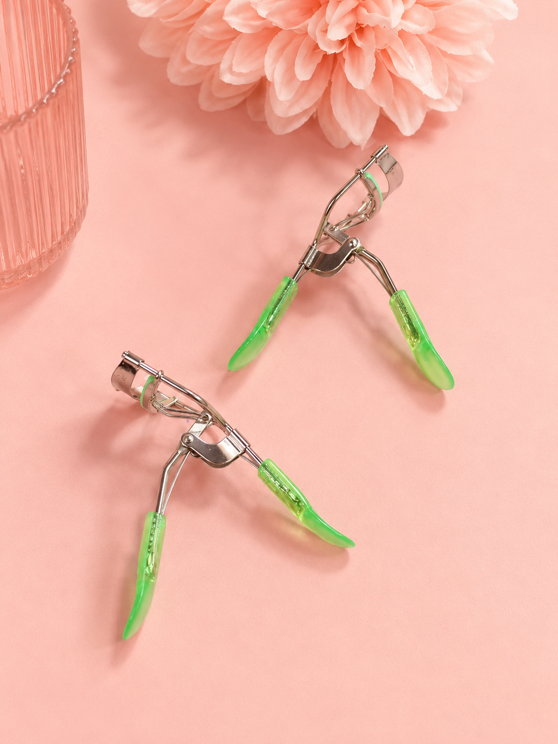 Green Eyelash Curler